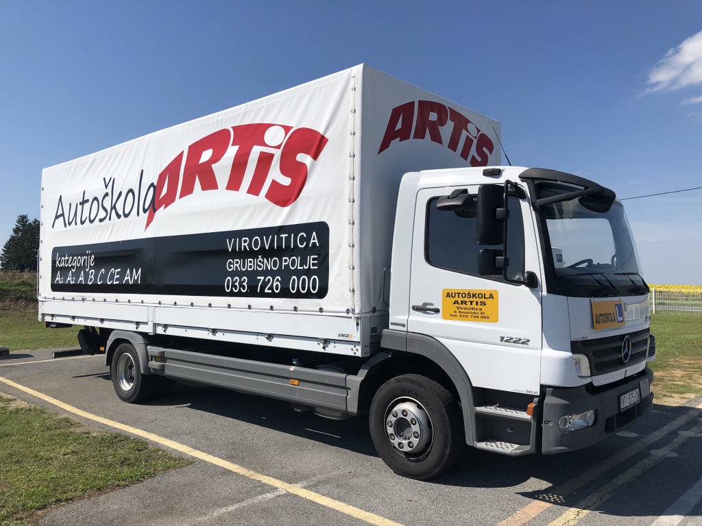 Mercedes Atego 12.22